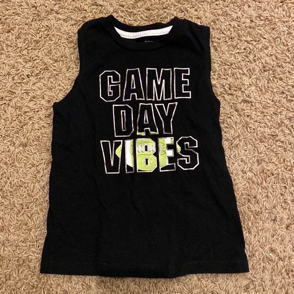 Game day vibes by Okie dokie size 5t - Picture 1 of 2